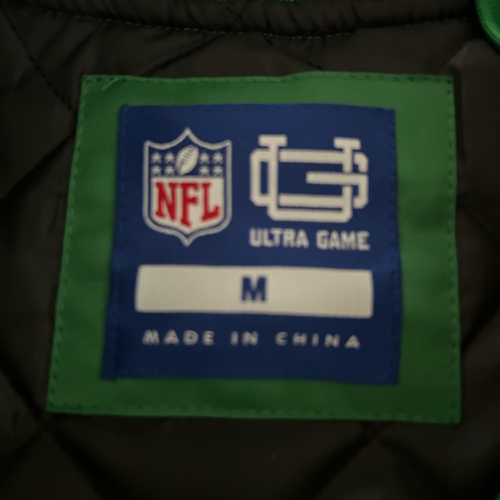NFL Philadelphia Eagles Jacket Men’s Size medium. Kelly Green. New with tags. - Picture 4 of 6